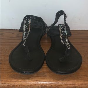 Black thong sandals 🖤